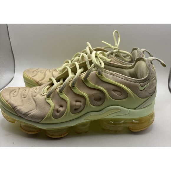 Size 7 Nike Air VaporMax Plus Cream & Green/Yellow DJ3023-700 - Picture 5 of 13